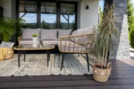 Boczne oparcie narożnika ogrodowego MIA light gray z technorattanową plecionką w kolorze bambusa